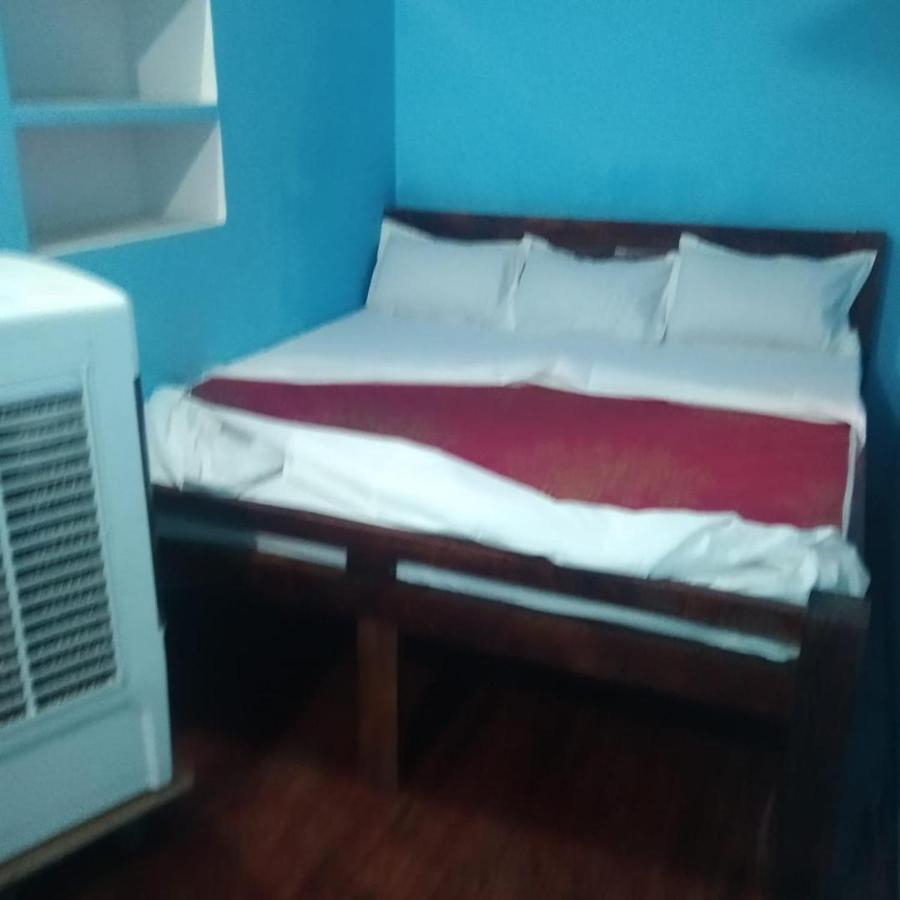 Sankardev Guest House D24 35 Varanasi Bagian luar foto