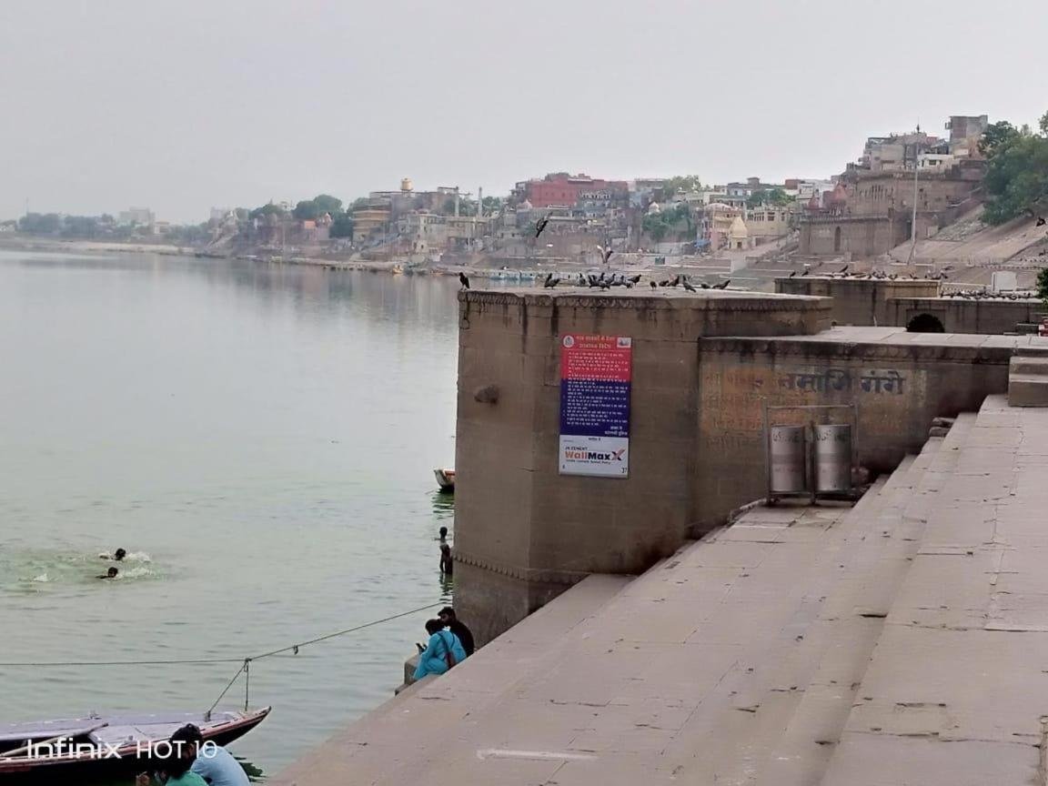 Sankardev Guest House D24 35 Varanasi Bagian luar foto
