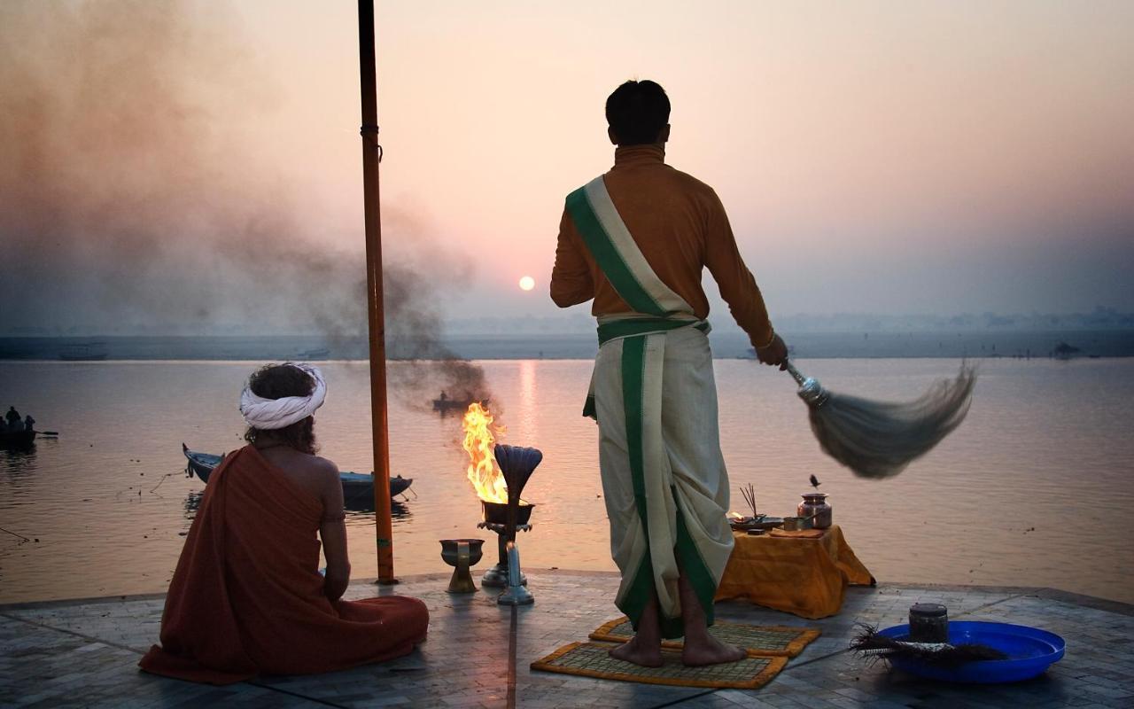 Sankardev Guest House D24 35 Varanasi Bagian luar foto