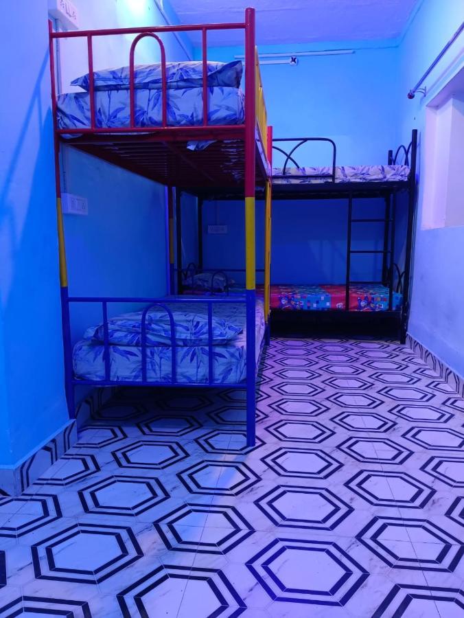 Sankardev Guest House D24 35 Varanasi Bagian luar foto